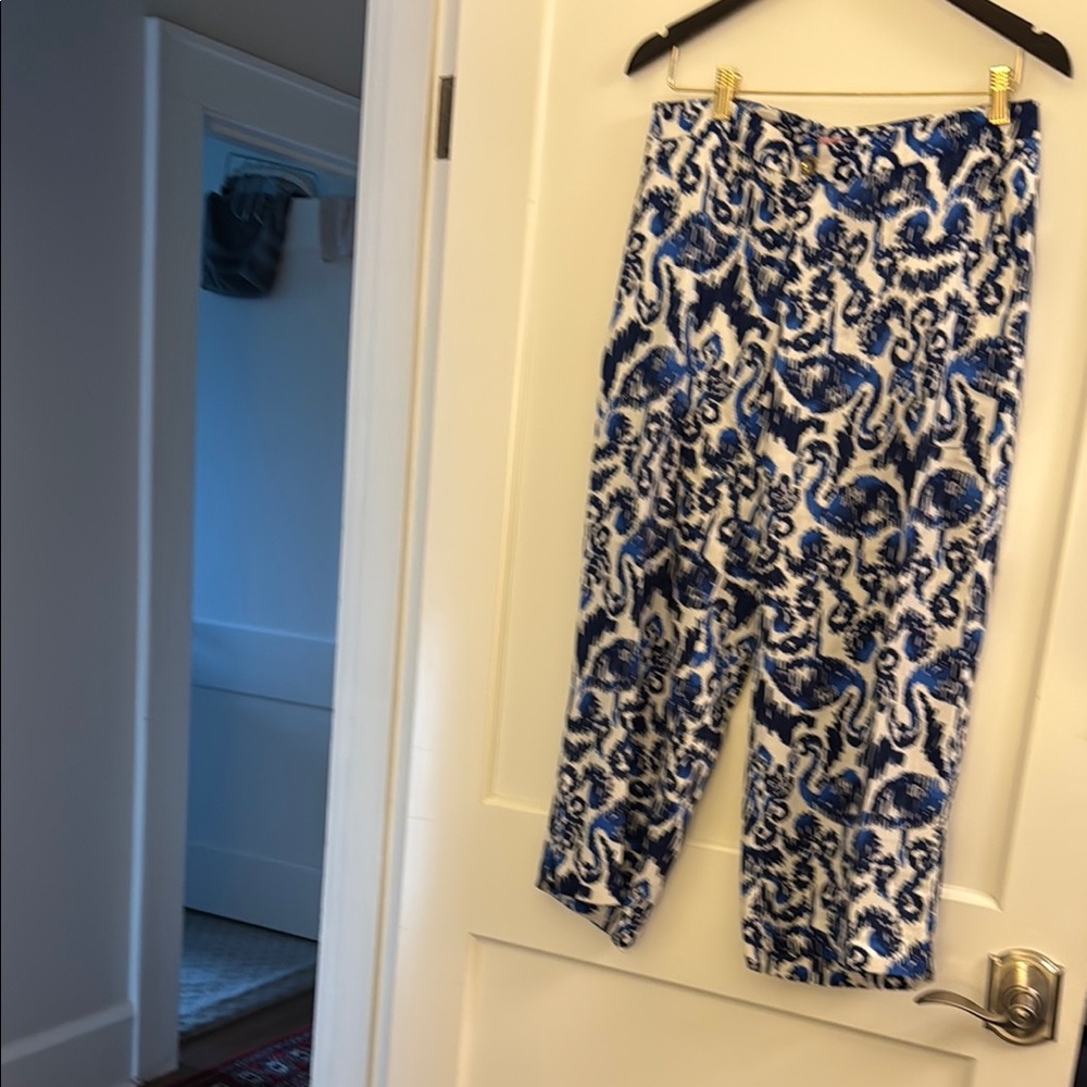 Lilly Pulitzer Blue and White Cropped Pants